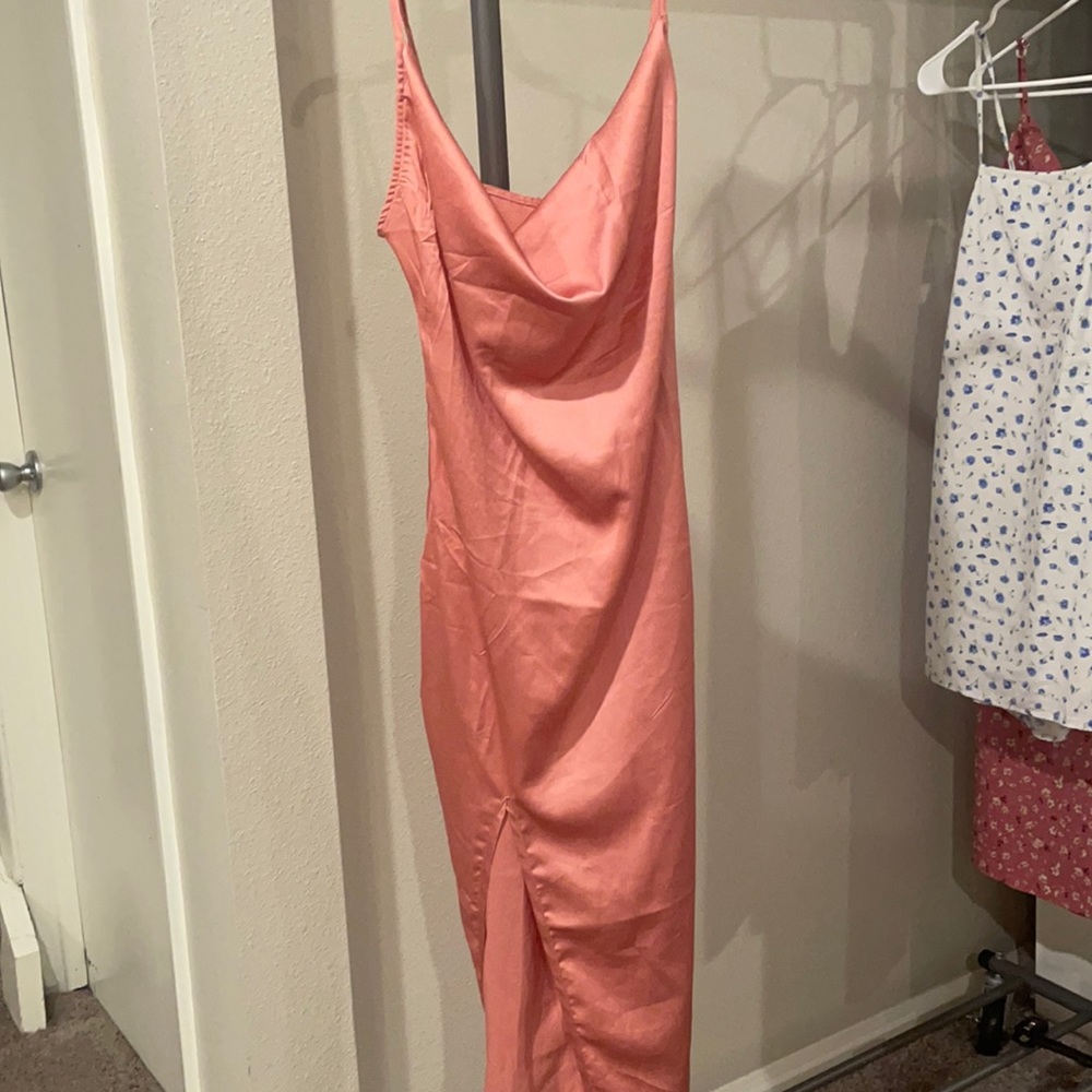 Brand new pretty little thing dress never worn tags still on